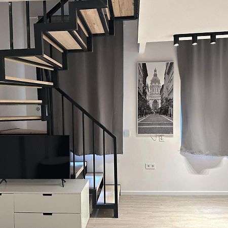 Jobelhome Blaha Apartment Βουδαπέστη Εξωτερικό φωτογραφία